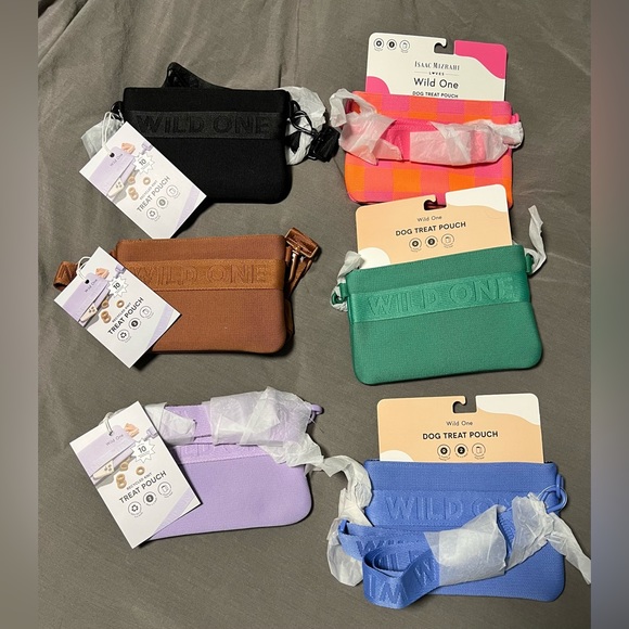 Wild One Dog Treat Pouch Cocoa - Picture 7 of 9